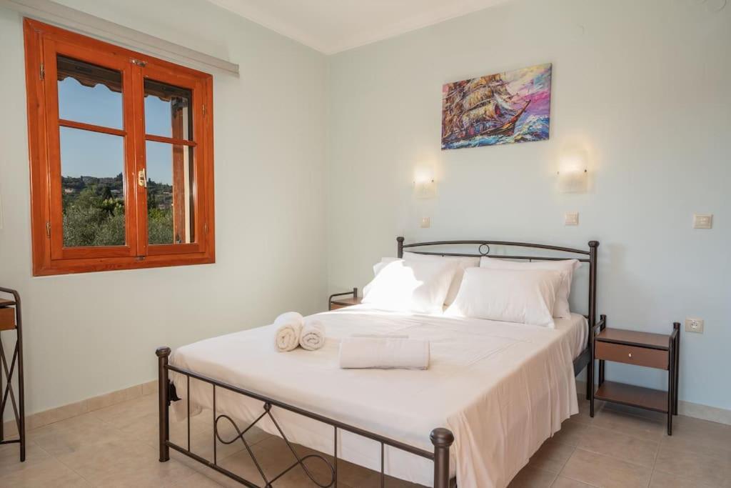 Afroditi Holiday Home- Green View Apartment Свороната Екстериор снимка